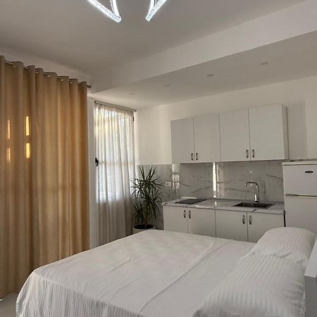 Elio'S Room Драч Екстериор снимка